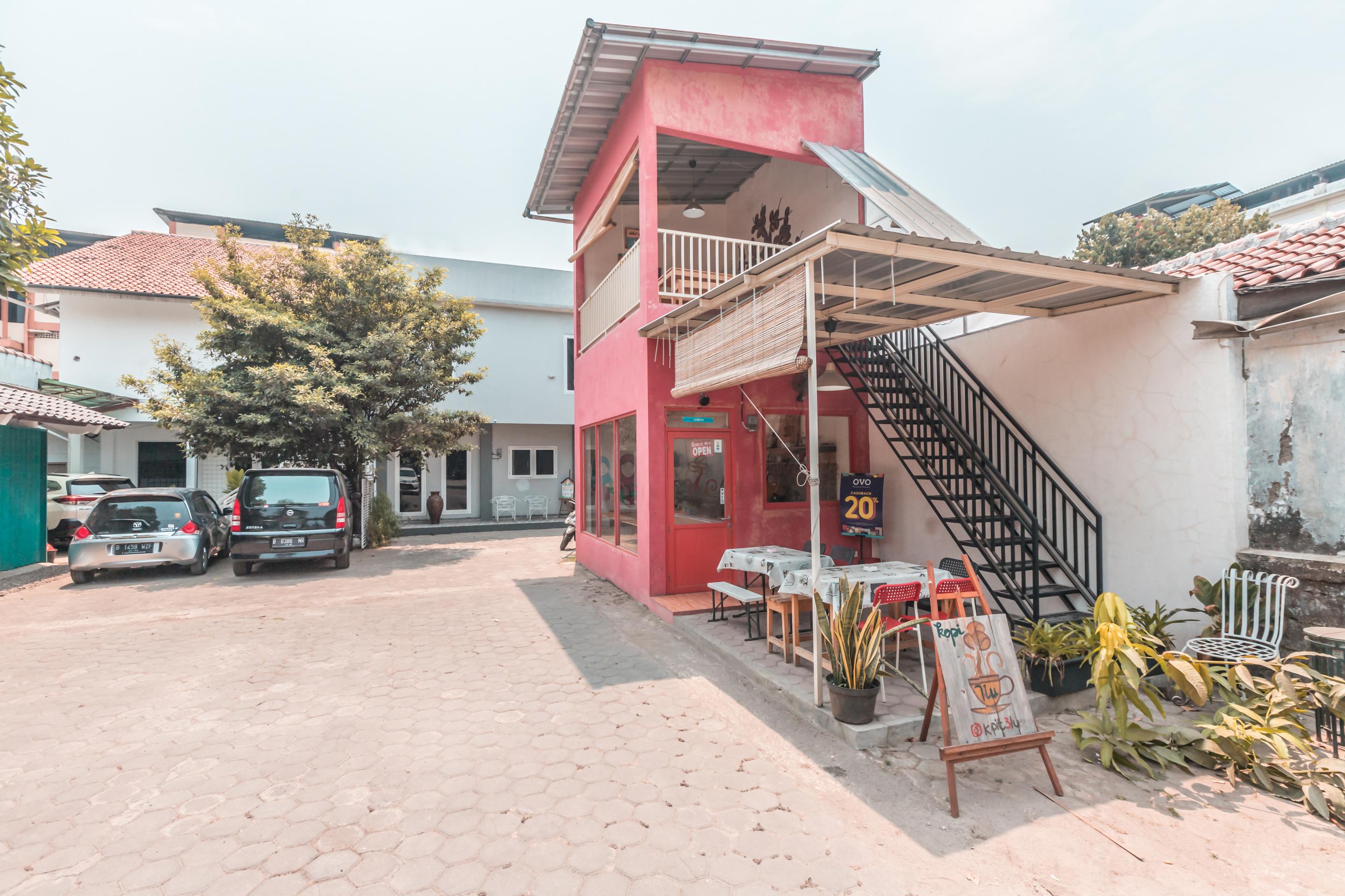 雅加达 Oyo1555独特伊斯兰旅馆酒店 外观 照片